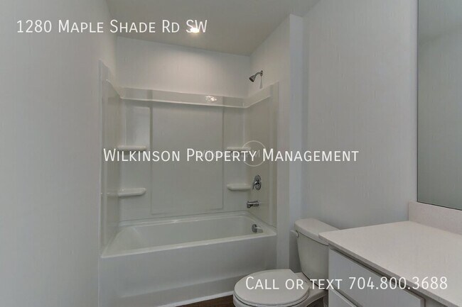 Building Photo - 1280 Maple Shade Rd SW