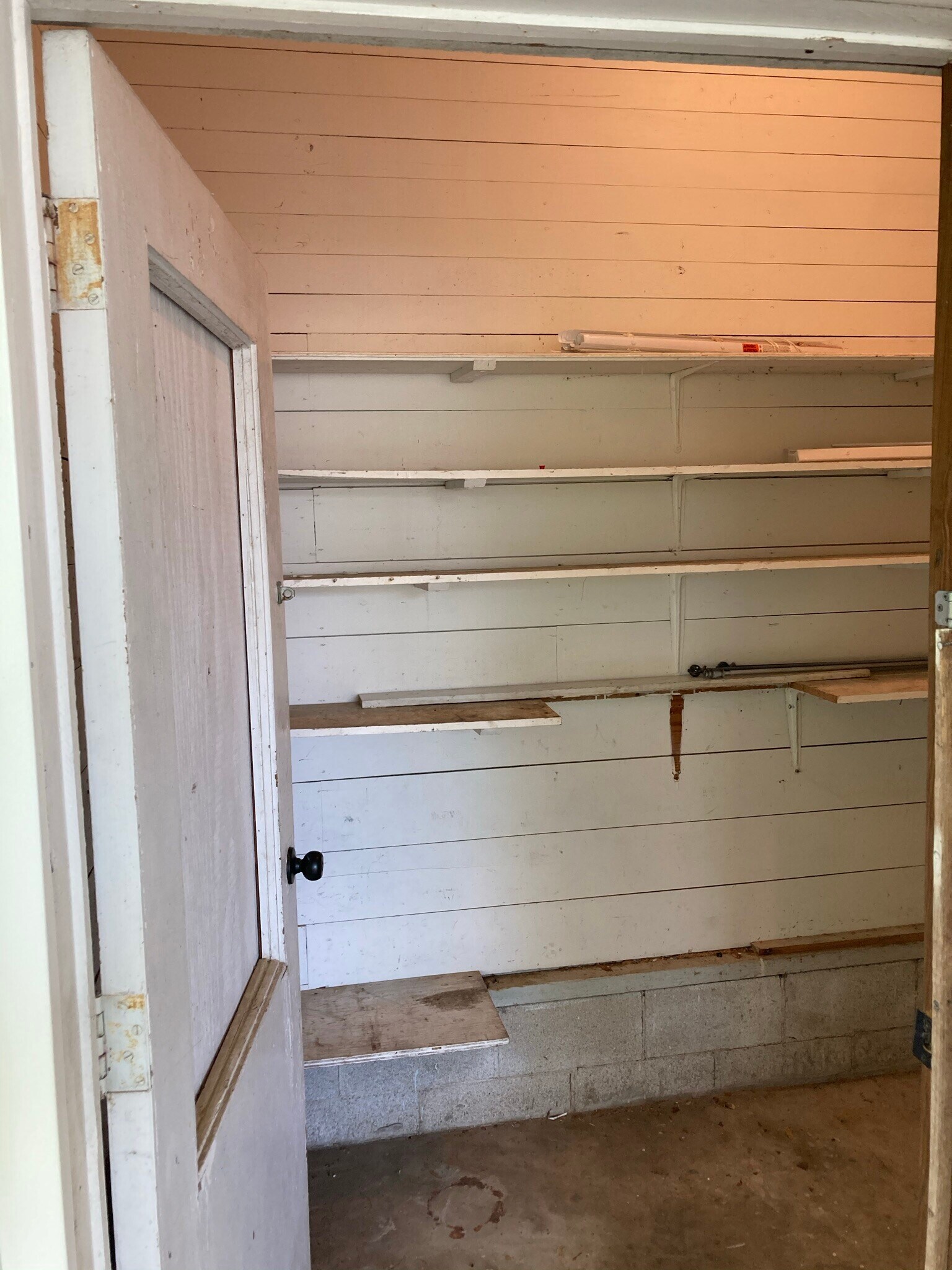 Building Photo - 1201 Avenue C SE