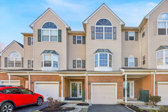 Building Photo - New Townhome in North Wilmington