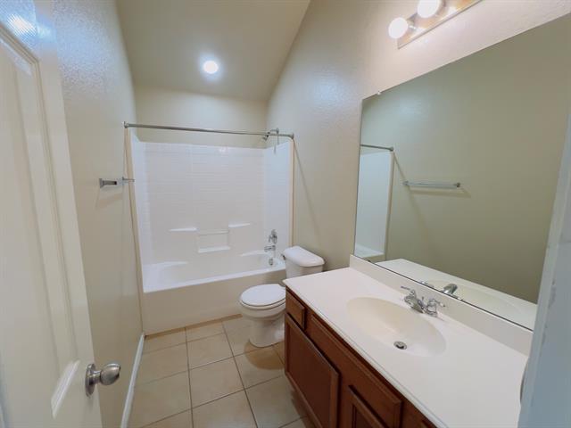 Building Photo - 1210 Antoinette Dr
