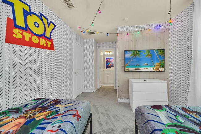 Building Photo - 16388 St Kitts Cir