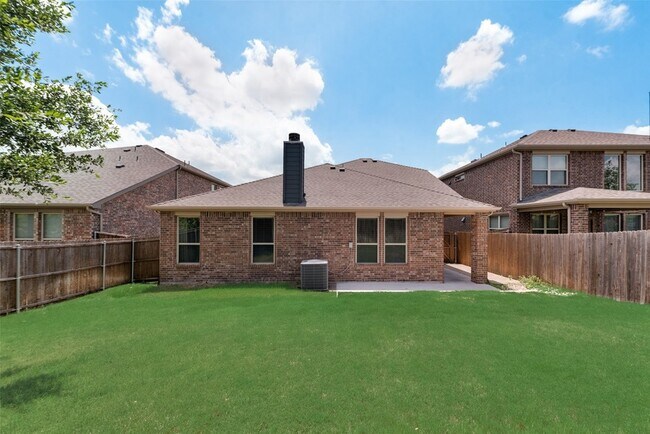 Building Photo - 5610 Stockport Drive