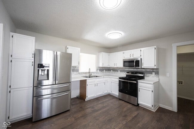 Building Photo - 1817 Austin Rd