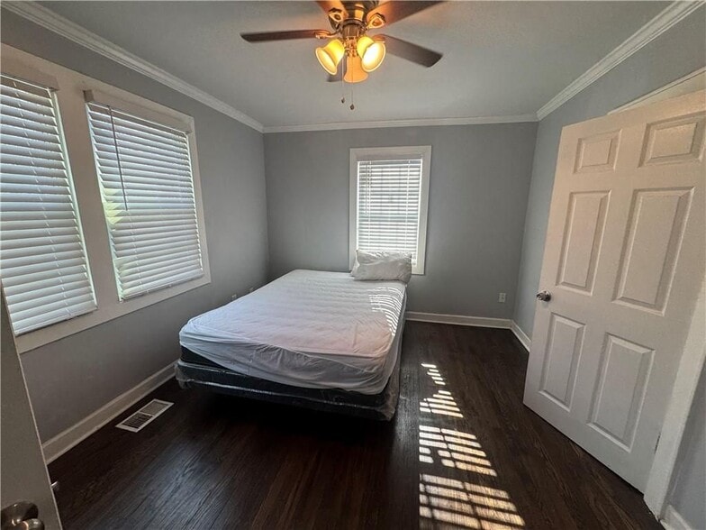 Building Photo - 1514 Joseph E. Boone Blvd NW