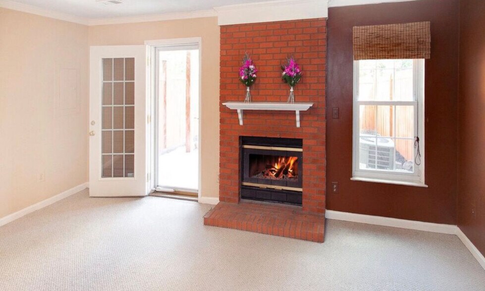 Building Photo - 14096 Winding Ridge Ln