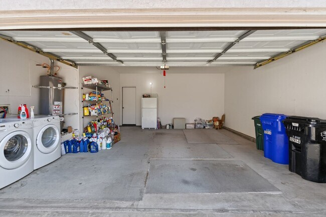 Building Photo - 8291 Gold Coast Dr