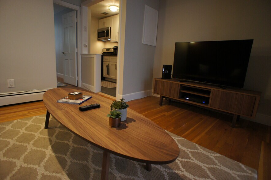 Building Photo - 65 Dartmouth St