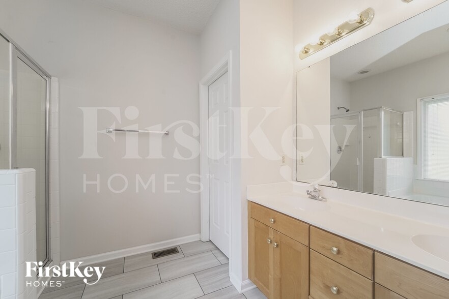 Building Photo - 10827 Partridge Cross Ln