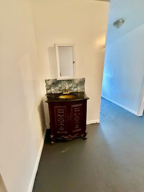 Building Photo - 4 Sunshine Blvd