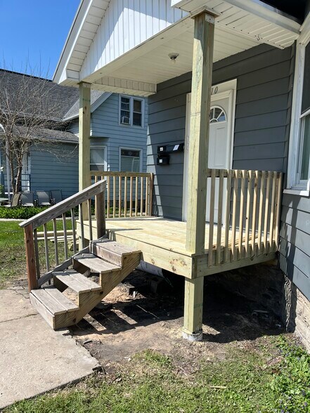 new front porch - 510 Mather St