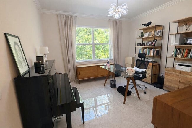 Building Photo - 9241 Patrimonio Loop