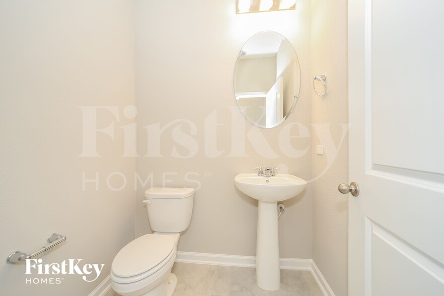 Building Photo - 75161 Chelsea Gdn Wy