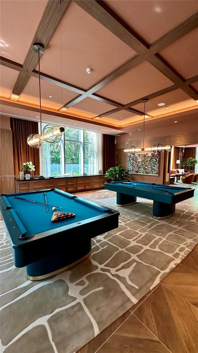 Building Photo - 77 SE 5th St