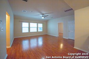 Building Photo - 1414 Mesa Creek