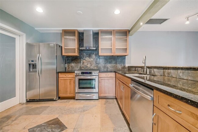 Building Photo - 1025 Wentworth Ct
