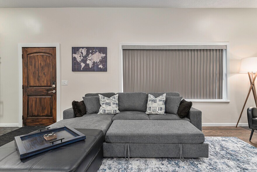 Building Photo - 2506 J Maddy Pky