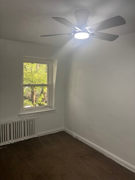 Building Photo - 26 E Gorgas Ln