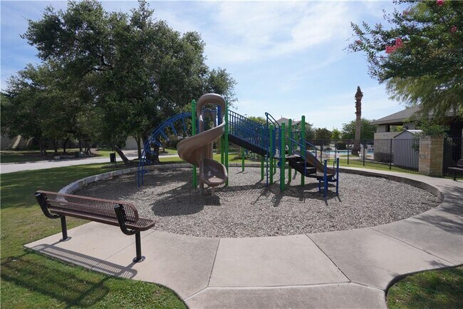 Building Photo - 8712 Wood Stork Dr