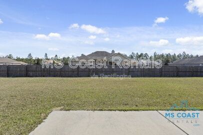 Building Photo - 8712 Park Ridge Ct
