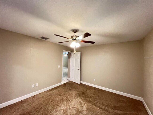 Building Photo - 2736 SW 161st Loop