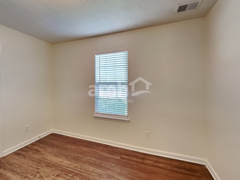 Building Photo - 3421 Newgold Trce