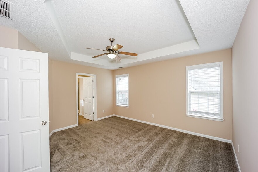 Building Photo - 42 Kentucky Ave