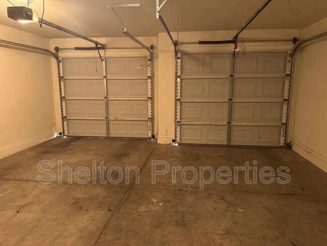 Building Photo - 25184 W Cranston Ln