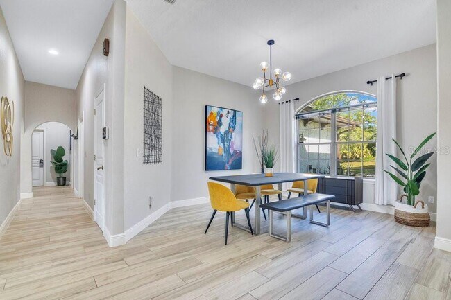 Building Photo - 16545 Majestic Ct