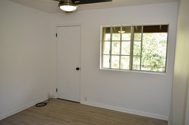 Building Photo - Kihei Villages - Unfurnished upstairs unit 2 bd/1.5 bath. Nicely remodeled.