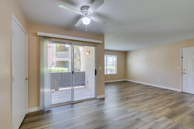 Building Photo - 2300 E Silverado Ranch Blvd