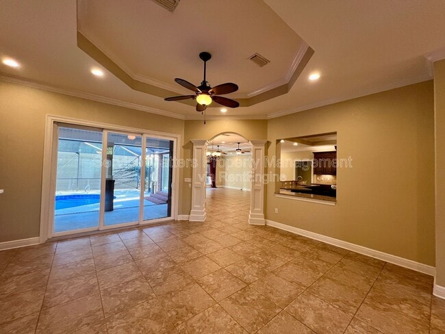 Building Photo - 2926 Greystone Dr