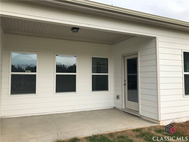 Building Photo - 1109 Day Dr