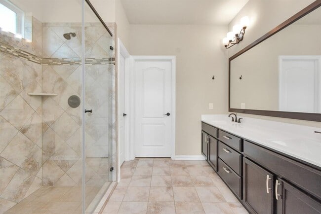 Building Photo - 2304 Tobarra Ln
