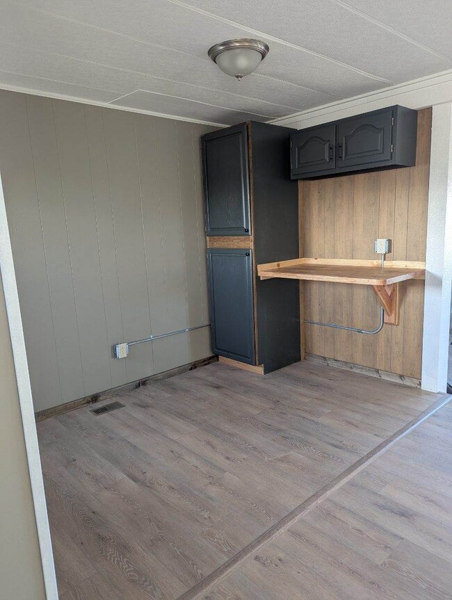 Building Photo - 2875 Shar Ct