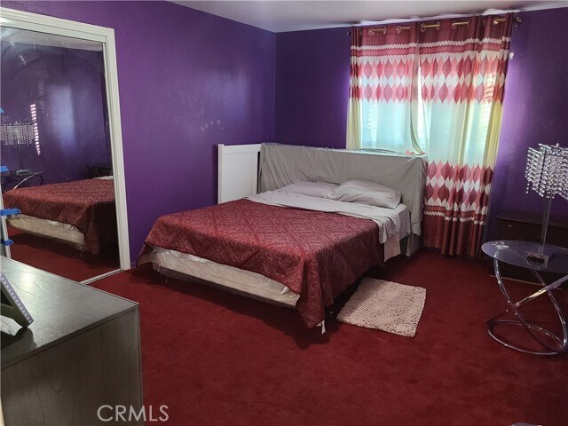 Building Photo - 11685 Holmes Ave