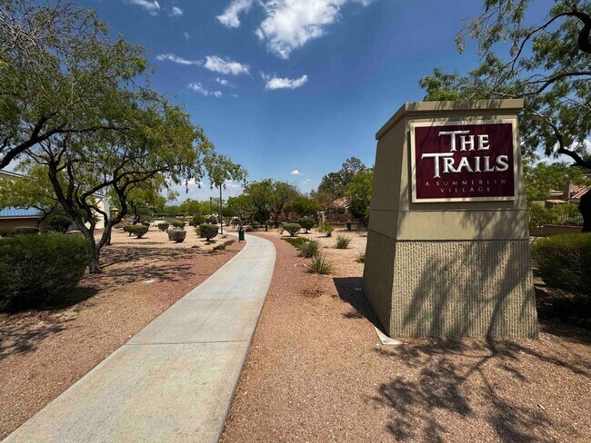 Building Photo - Discover this Gem w/sparkling pool & spa!