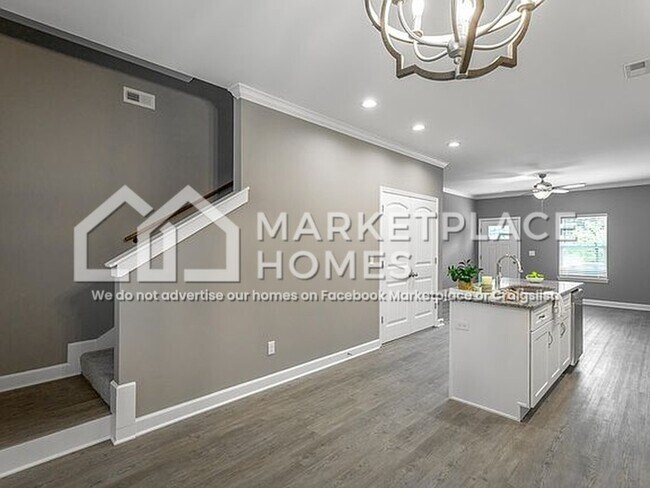 Building Photo - 1307 Vance Rd
