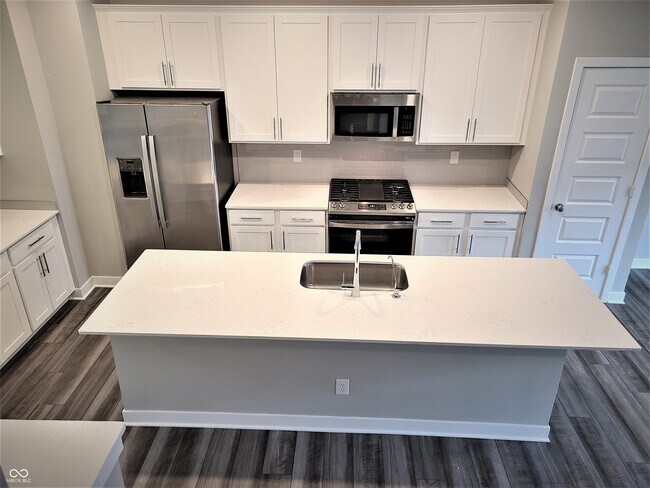 Building Photo - 13765 Tender Dr