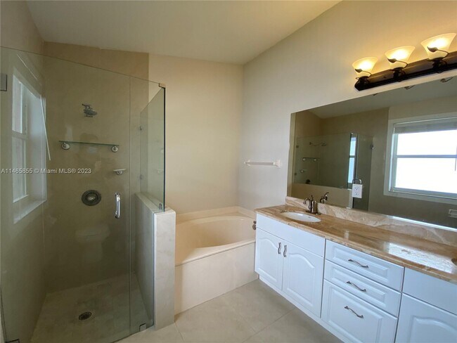 Building Photo - 16226 NW 19th St