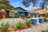 Building Photo - Beautiful Remodeled 3-Bedroom 2-Bathroom S...