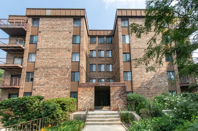 Primary Photo - 430 Walnut Creek Rd