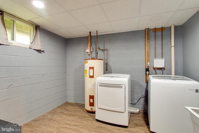 Building Photo - 45684 Schooner Ct