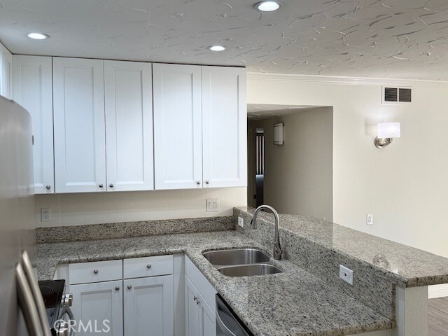 Building Photo - 45225 Sunset Ln