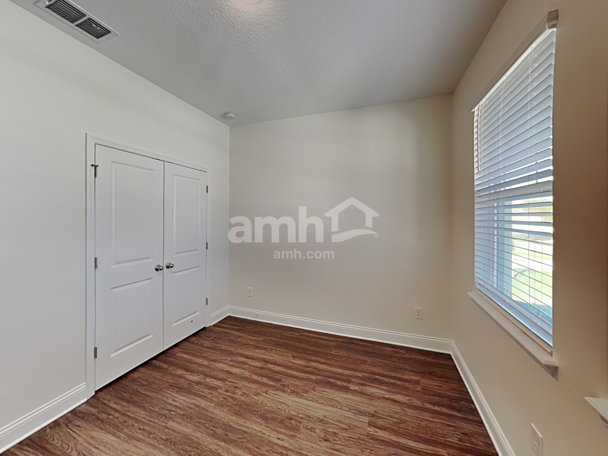 Building Photo - 1085 Summer Stone Lp