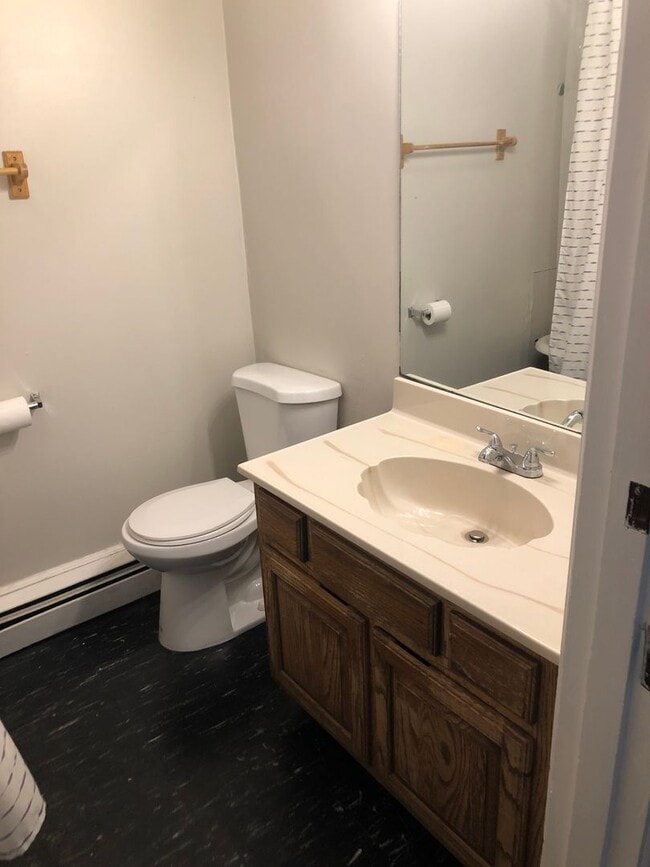 Building Photo - 312 S Upper St