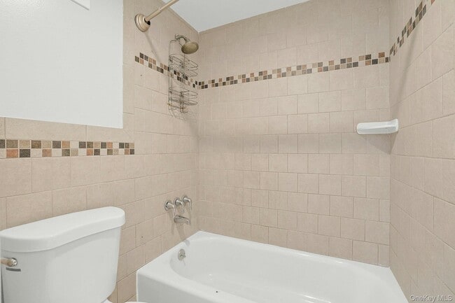 Building Photo - 9 Teramar Way