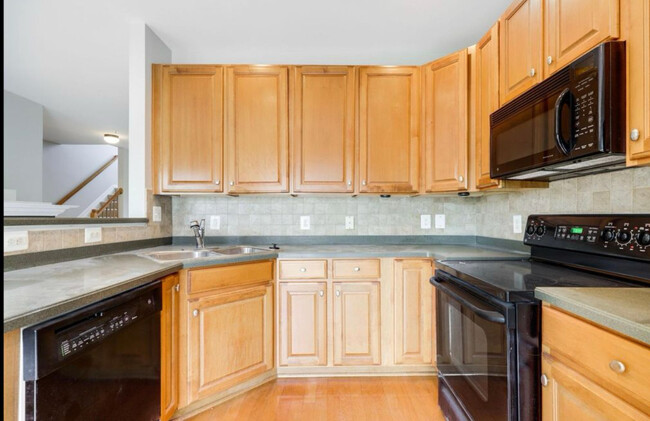 Building Photo - 5131 Anchorstone Dr