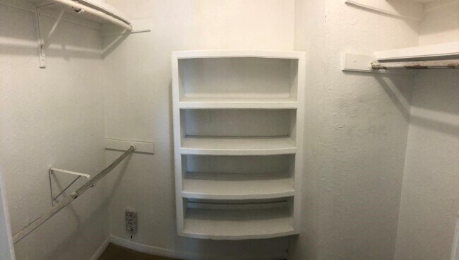 Building Photo - 4010 Shoal Creek Blvd