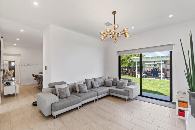 Building Photo - 10925 SW 218th Terrace