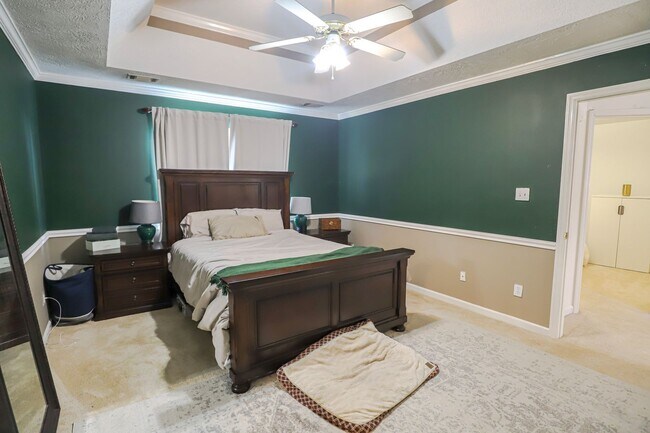 Building Photo - Gorgeous Family home in Columbia County